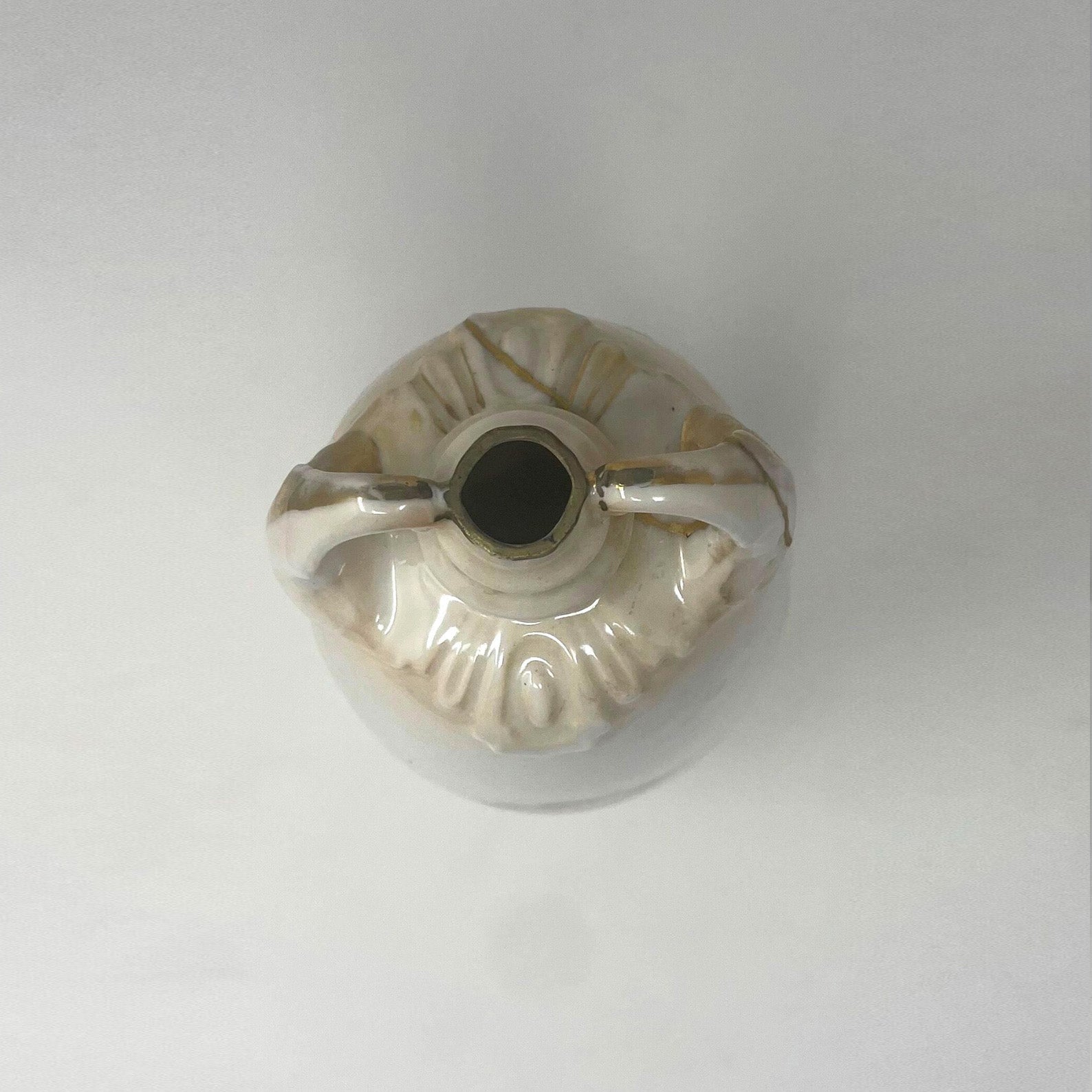 Kintsugi Vase – Antique Victoria Czechoslovakia Porcelain with 23k Gold Repair