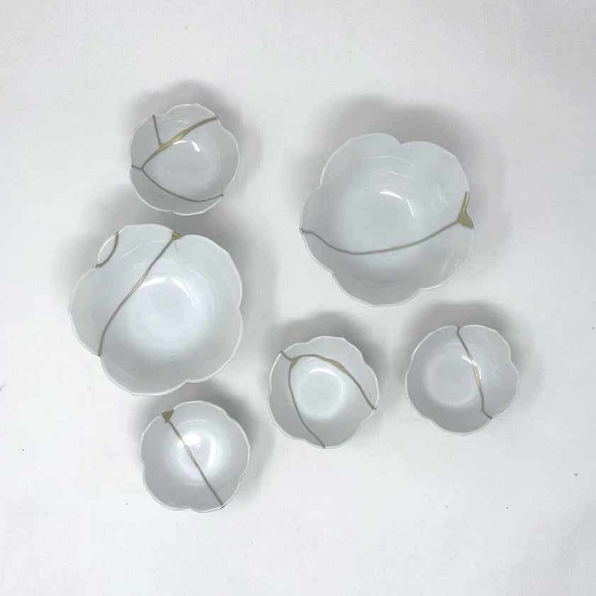 Antique Flower-Shaped Bowl Set (6pc) – Japanese Ceramic with 22k Gold Repair