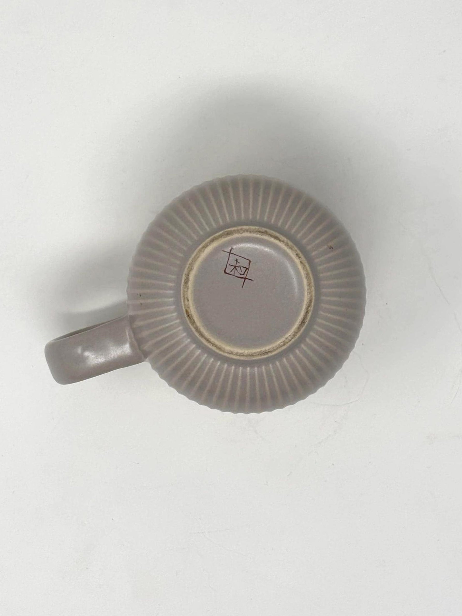 Rise & Shine – Vintage Kintsugi Mug in Dusty Grey Rose One-of-a-kind | Repaired with Urushi Lacquer | 23k Gold Finish | Food Safe