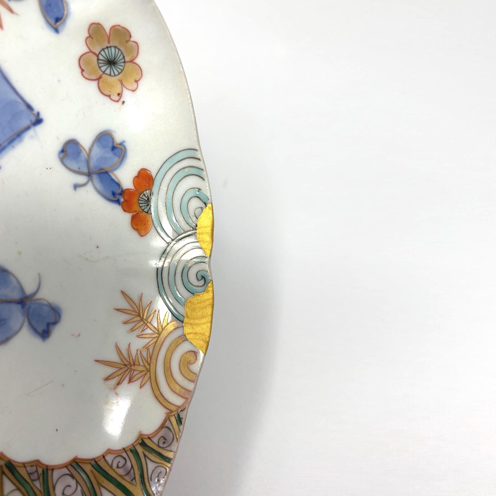 Edo Era Ko-Imari Bowl – 8.5